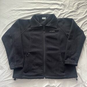Black Columbia Fuzzy Jacket size XL Women’s